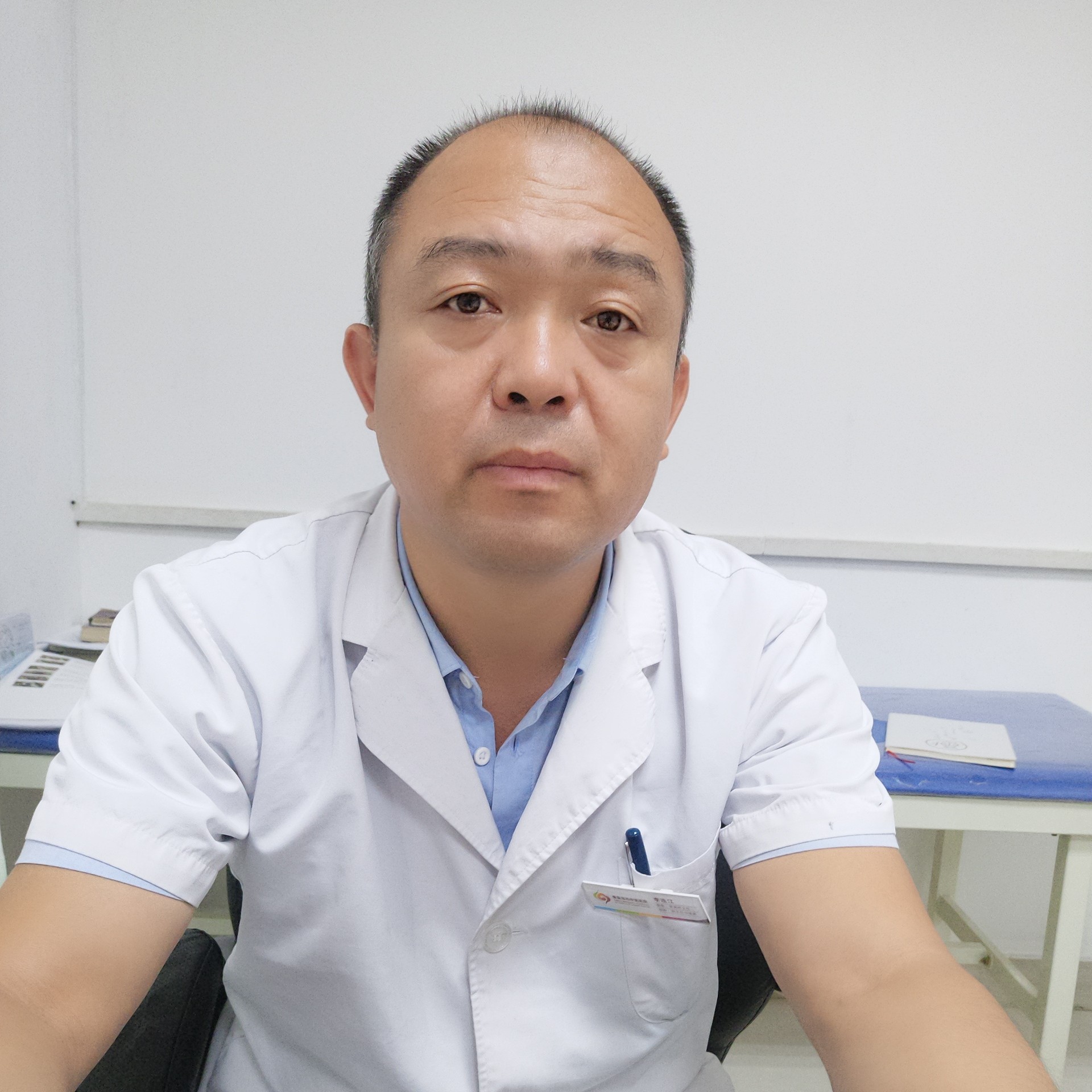 李连江