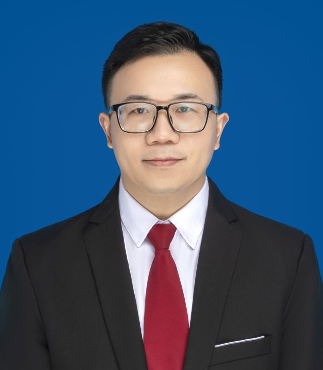 杨波