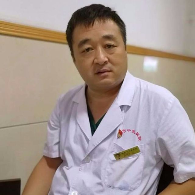 徐萌