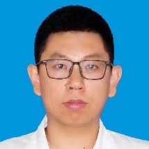 李勃男
