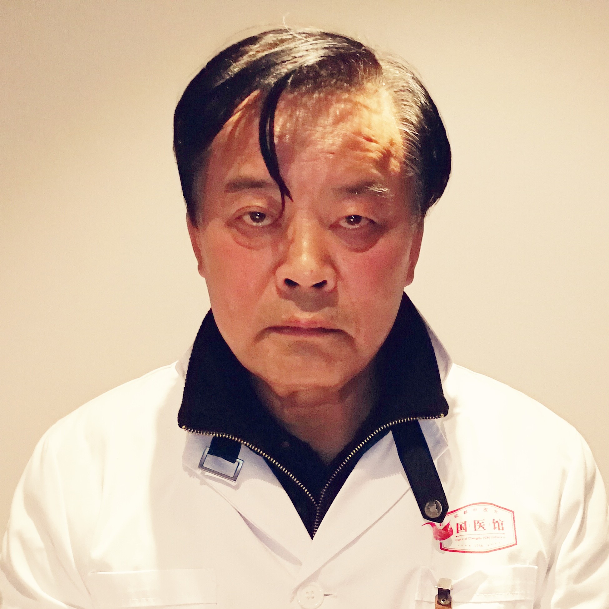 曾定伦