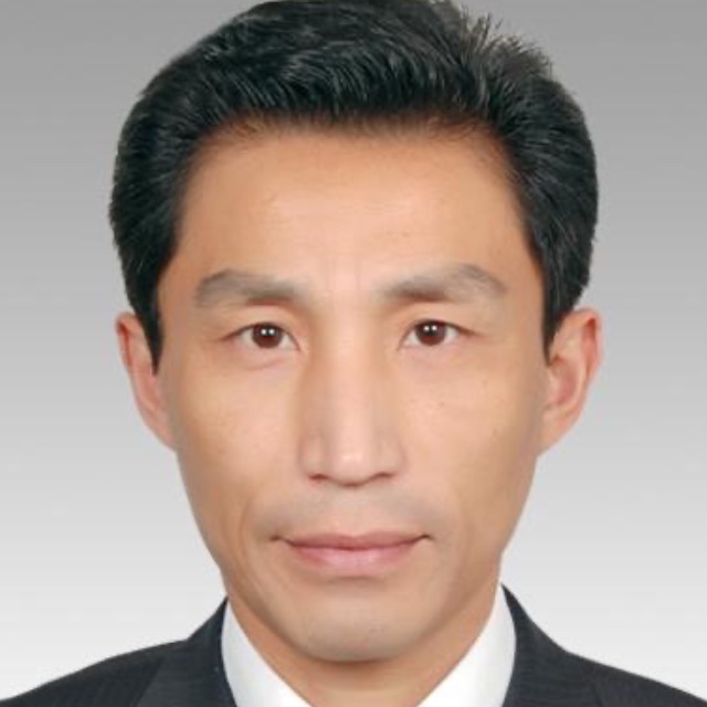 张骏