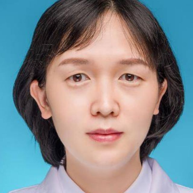 董丽