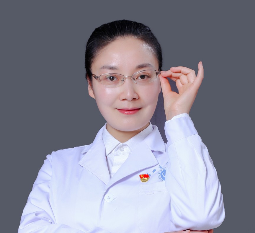 易琼