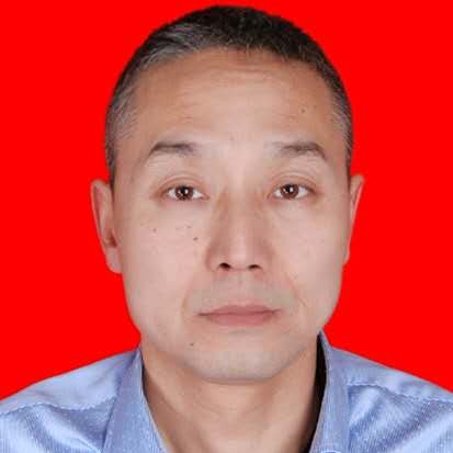 刘亮