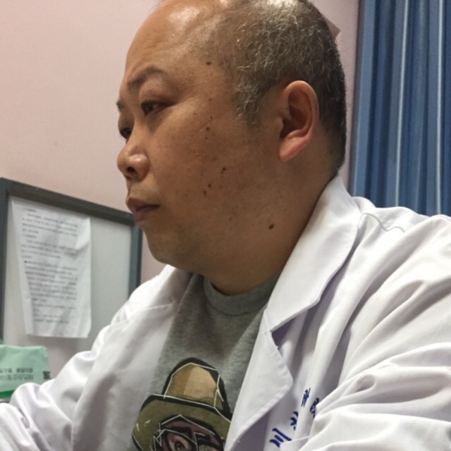 温国伟