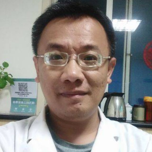 李万斌