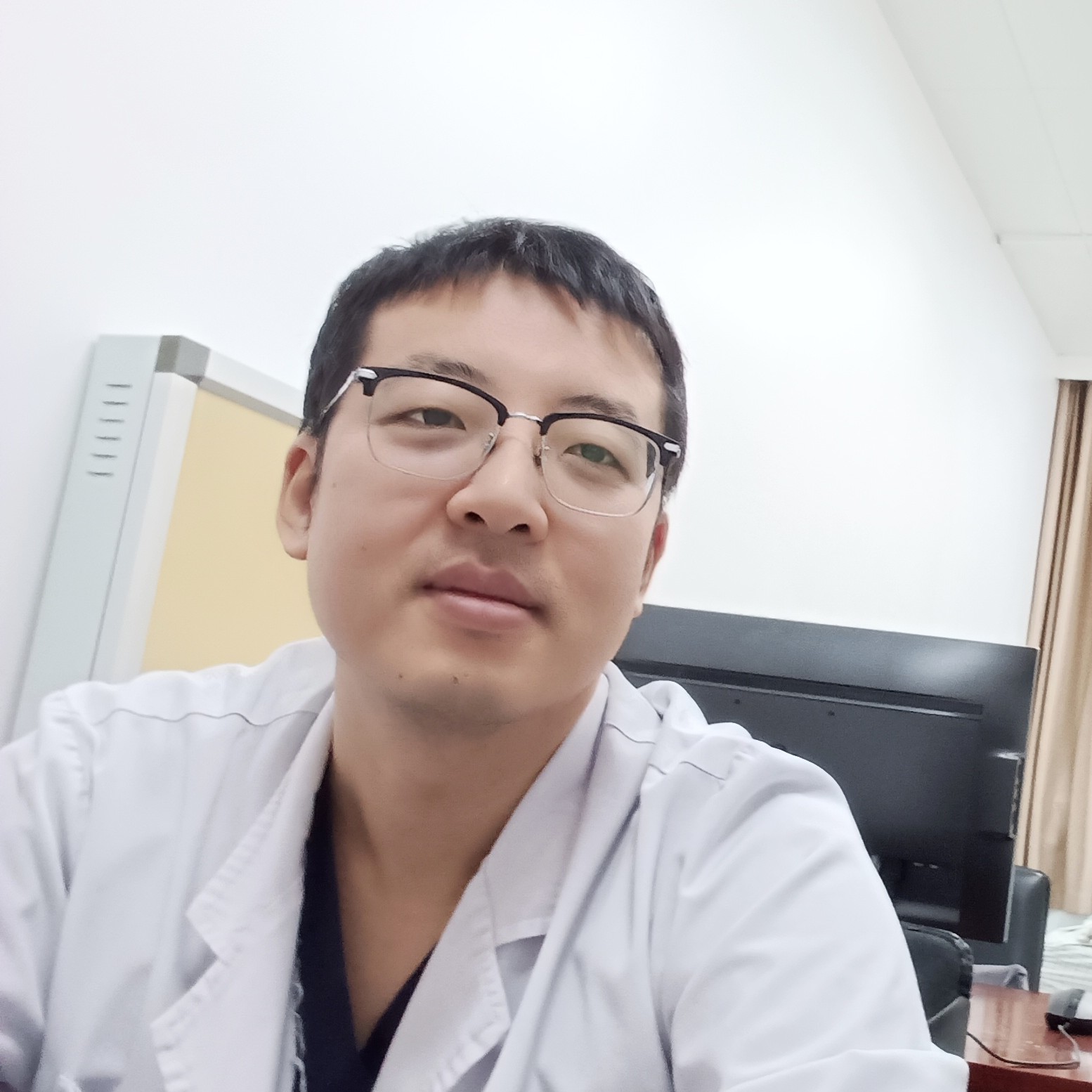 李禄