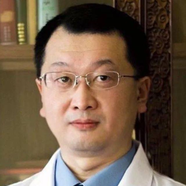 史飞