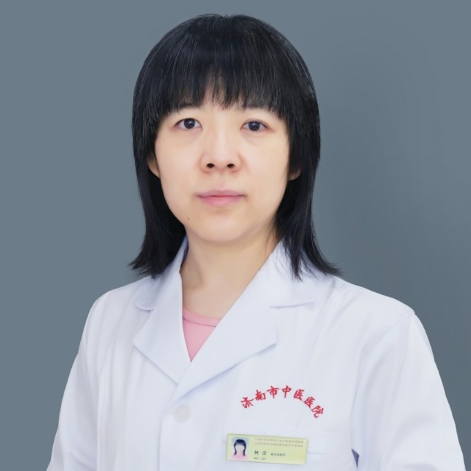 何蕾