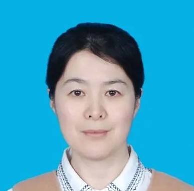 王艳英
