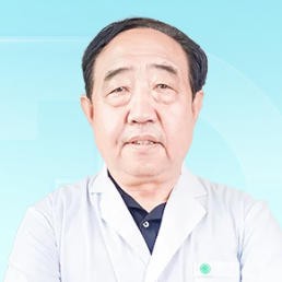 马万千
